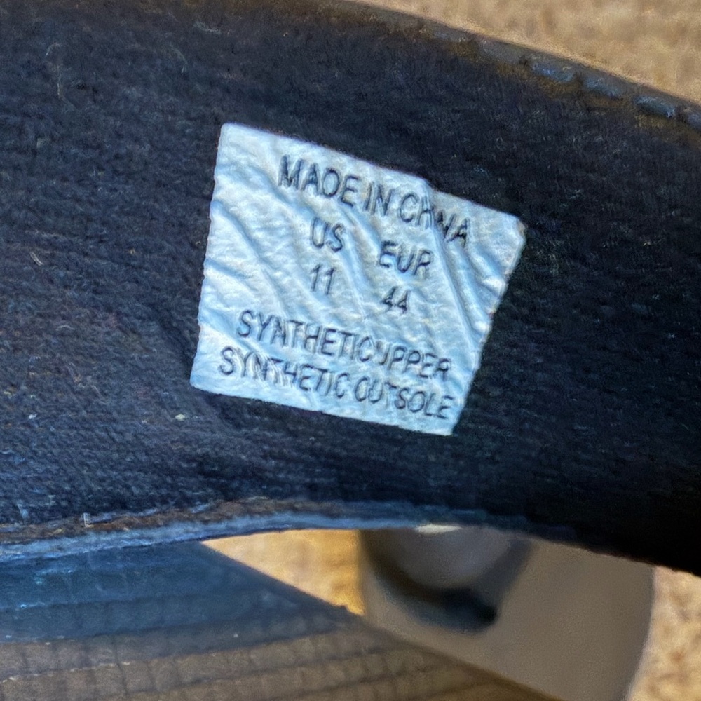 Reef Men's Black Cushioned Flip Flops - Picture 7 of 7